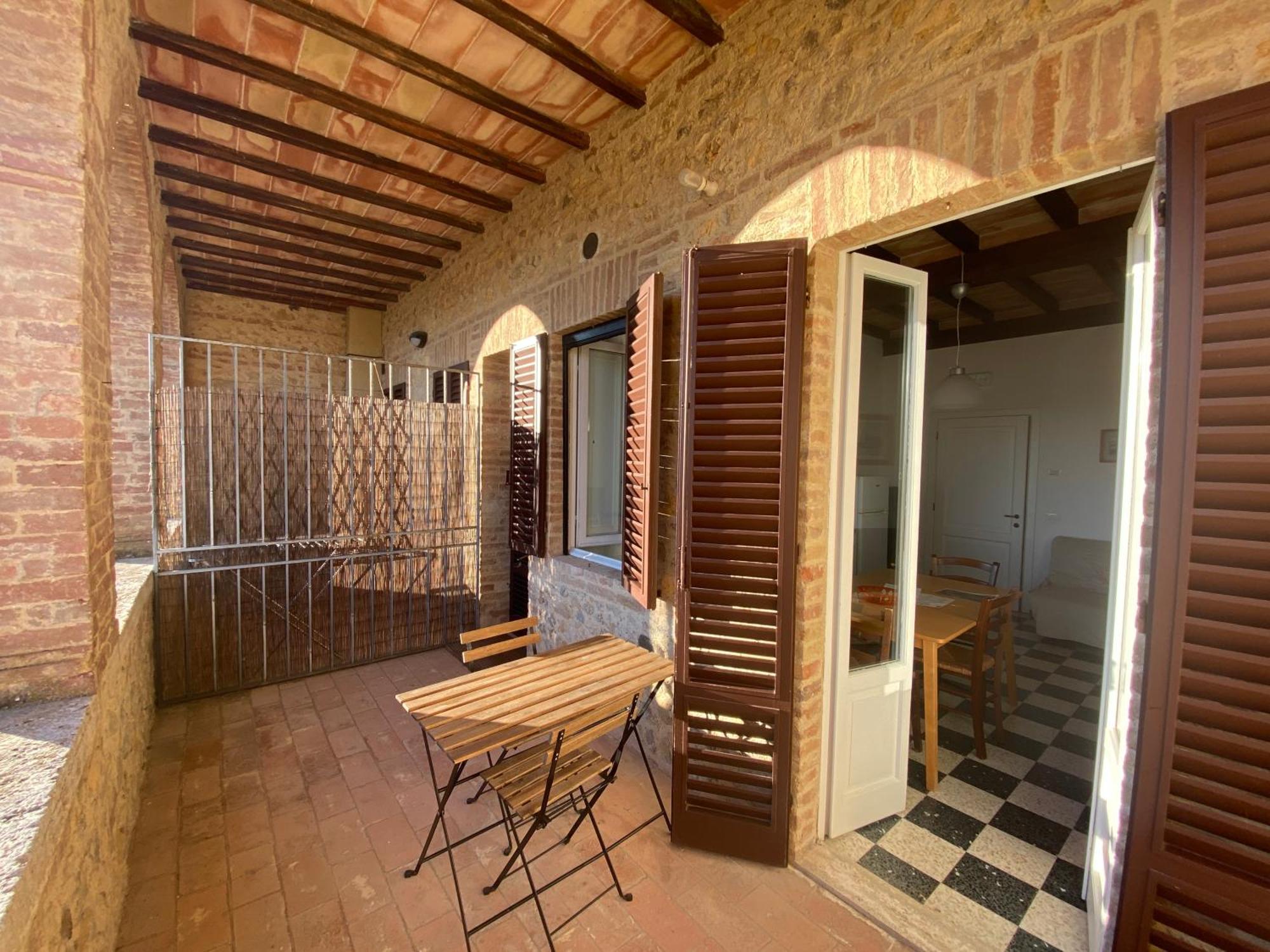 Residence La Torre alle Tolfe Siena Esterno foto