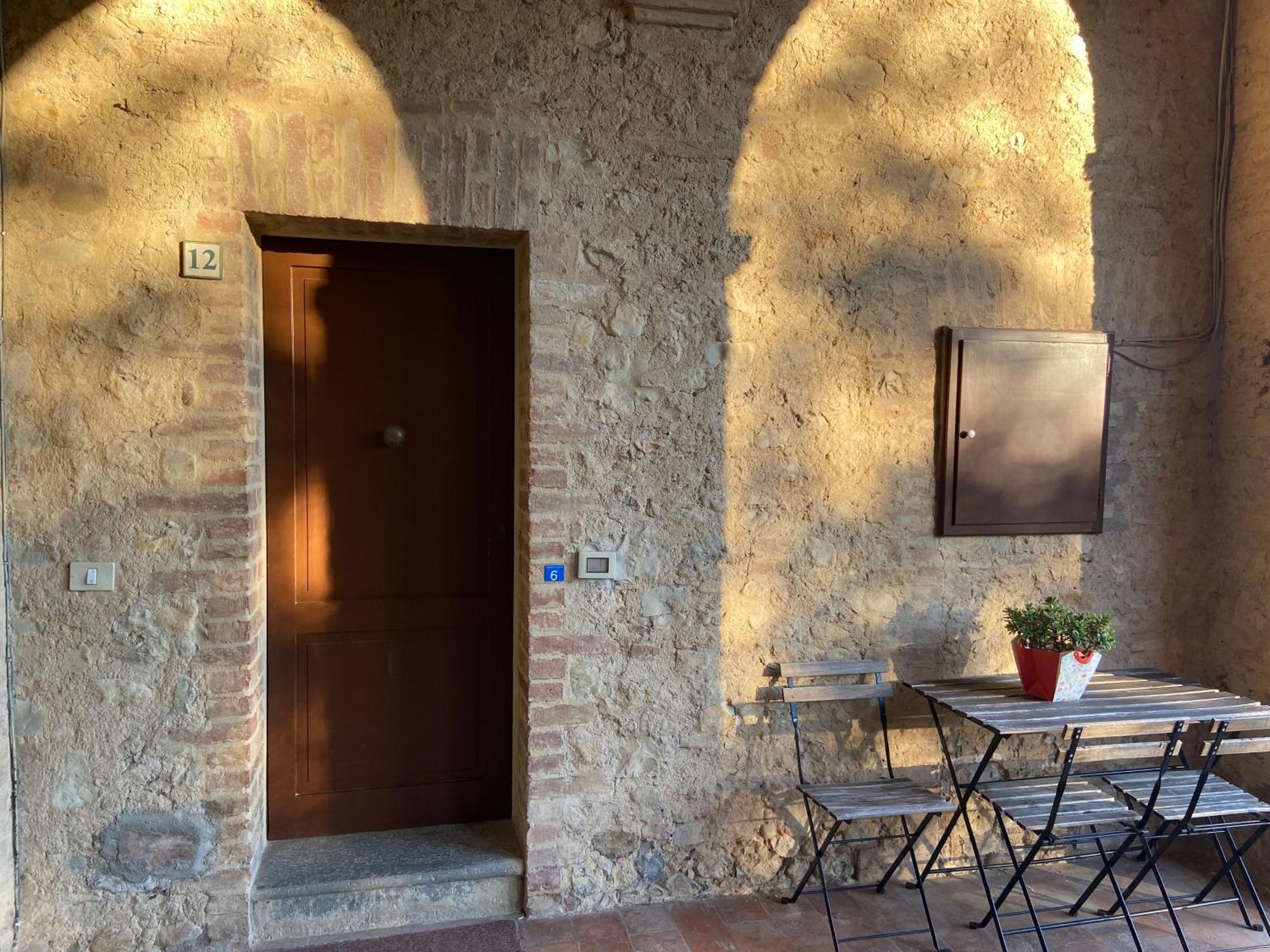 Residence La Torre alle Tolfe Siena Esterno foto